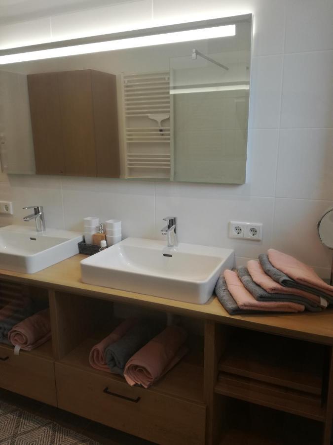 Appartement Ferienwohnung Bergahorn Groebming 格洛博明 外观 照片