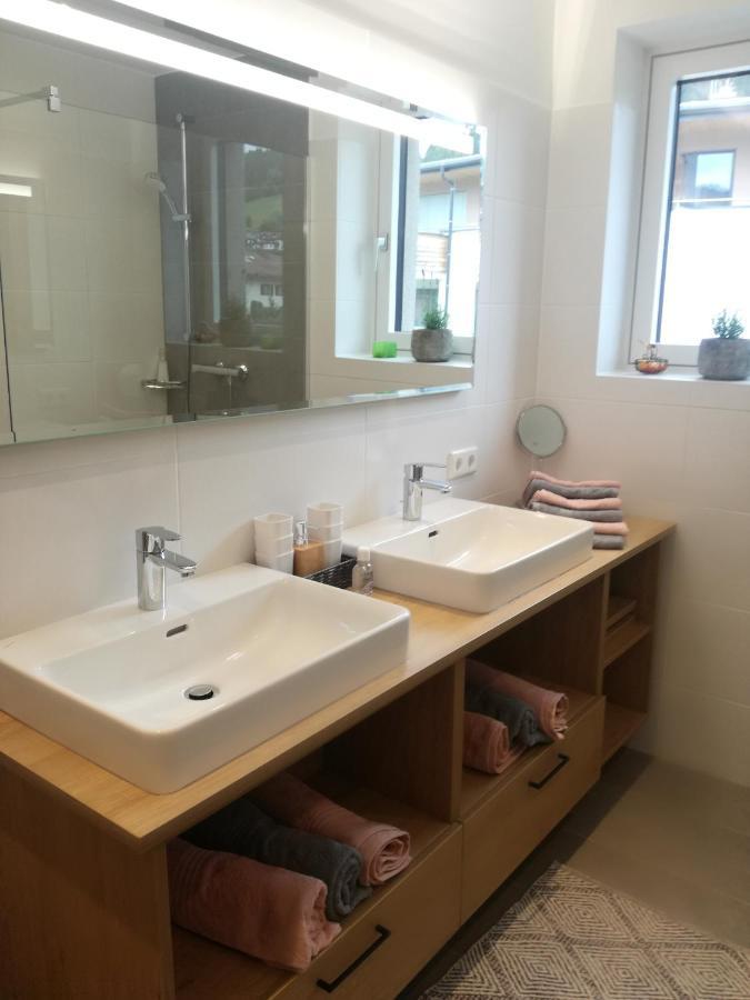 Appartement Ferienwohnung Bergahorn Groebming 格洛博明 外观 照片
